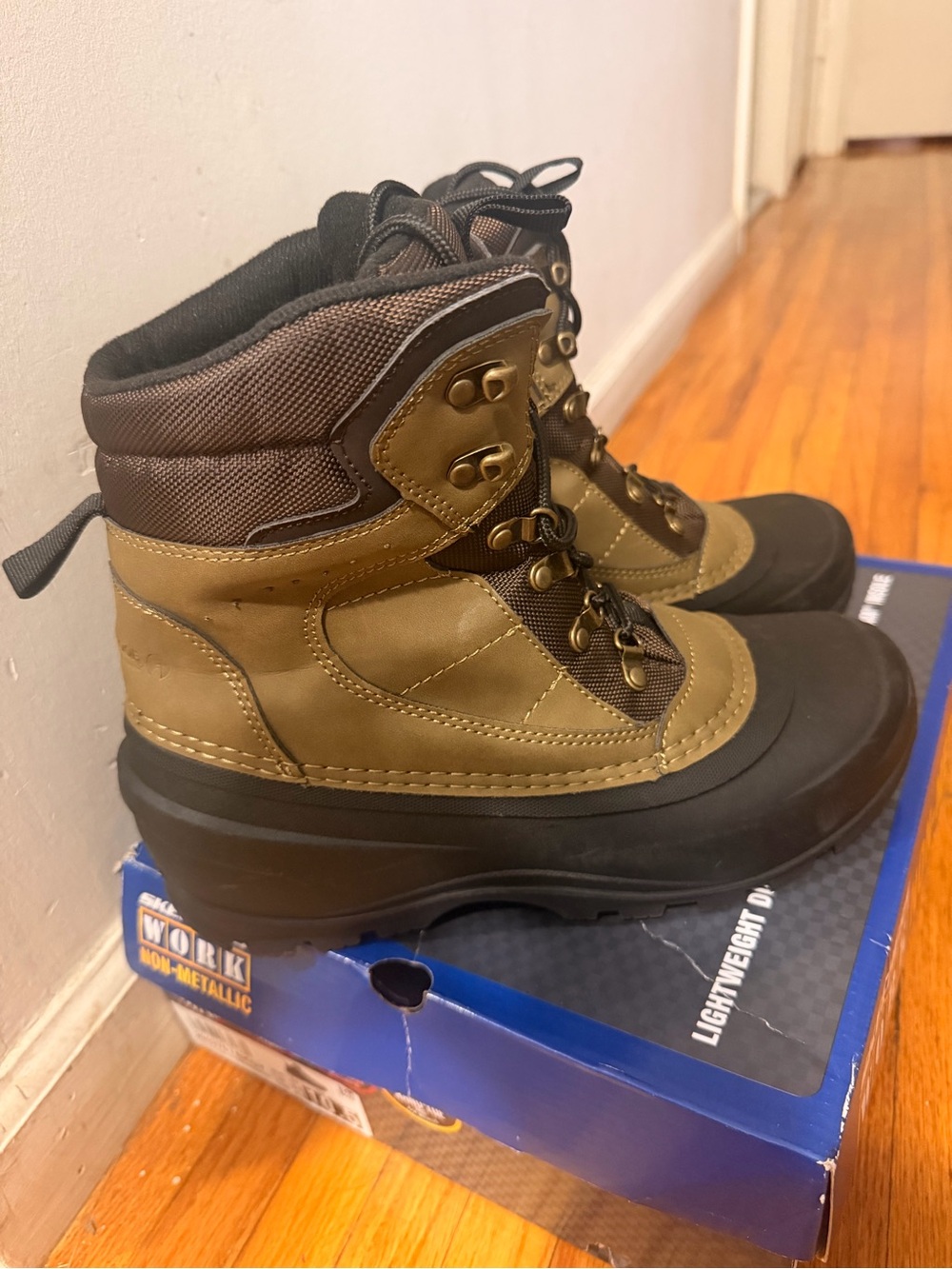 Men's Brown Insulated Lace-Up Work Boots